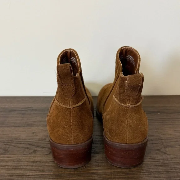 Women’s Tan Suede Chelsea Boots - Picture 3 of 4